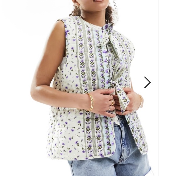 ASOS Design Quilted Vest - Picture 1 of 3